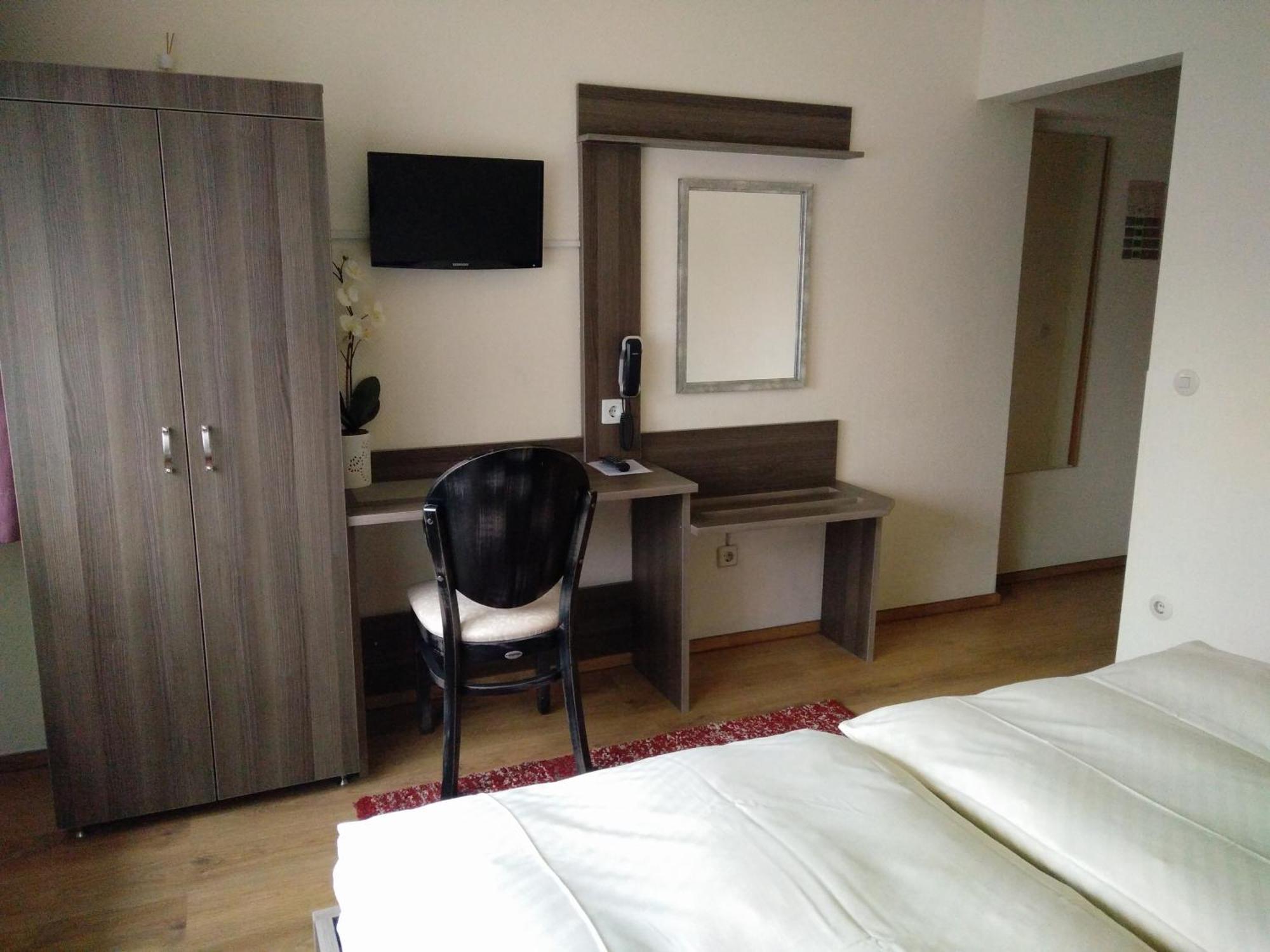 Hotel Alfa Neu-Isenburg Zewnętrze zdjęcie