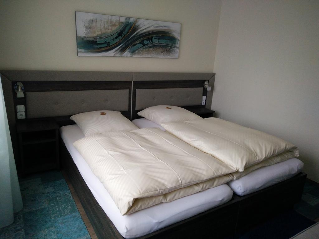 Hotel Alfa Neu-Isenburg Pokój zdjęcie